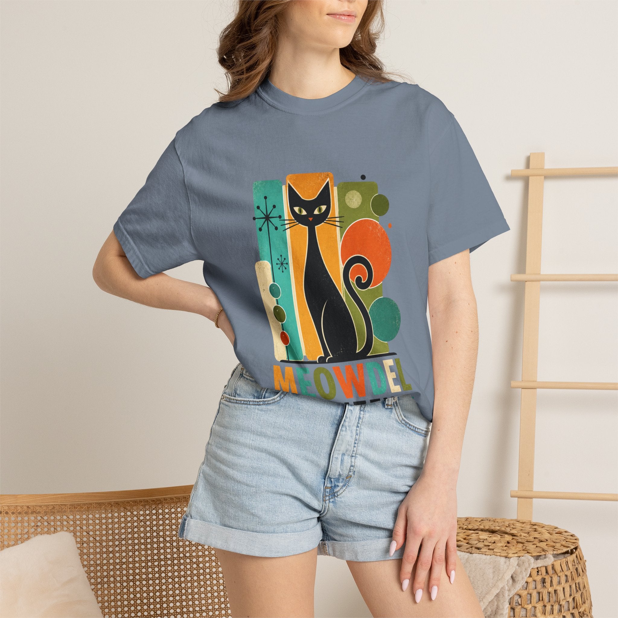 Meowdel Citizen Retro Cat T-Shirt