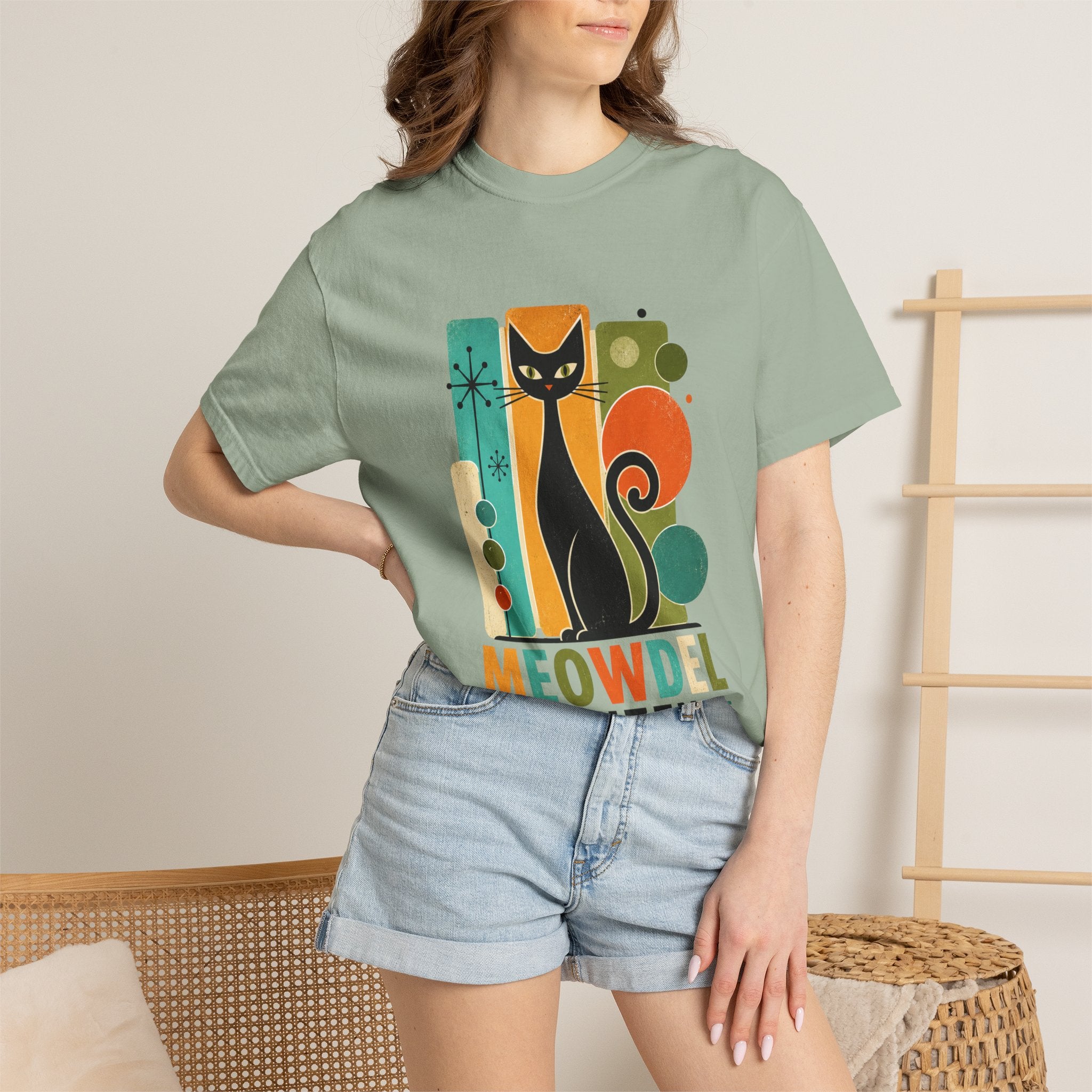 Meowdel Citizen Retro Cat T-Shirt